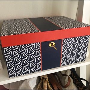 C wonder jelwery box